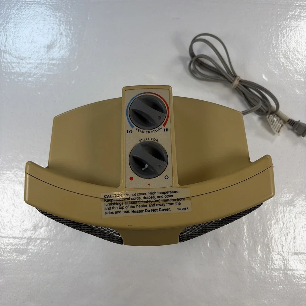 Holmes HCH4199 Twin Ceramic Space Heater Oscillating Tested Working